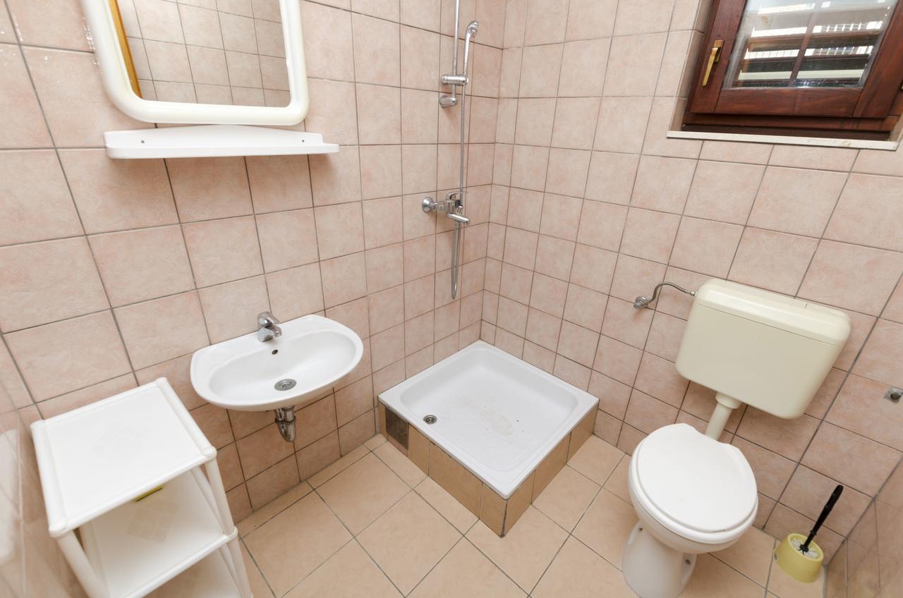 Apartments Mirko Трогир Экстерьер фото