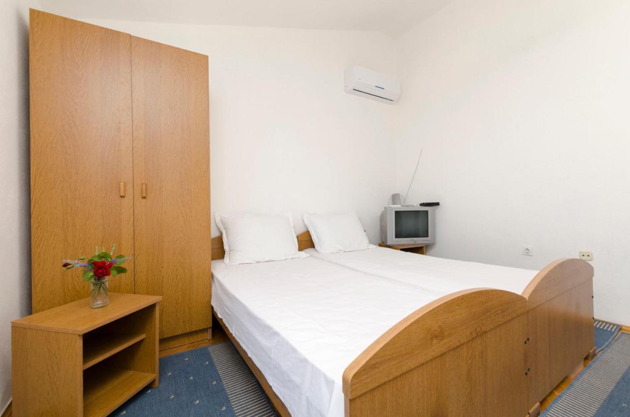 Apartments Mirko Трогир Экстерьер фото